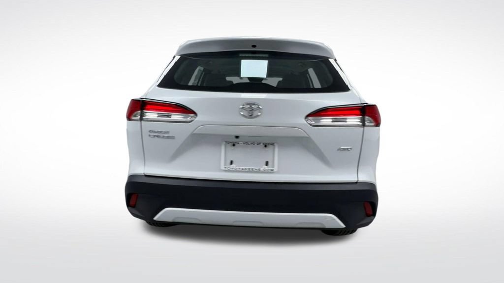 Certified 2023 Toyota Corolla Cross L AWD/4WD image 8