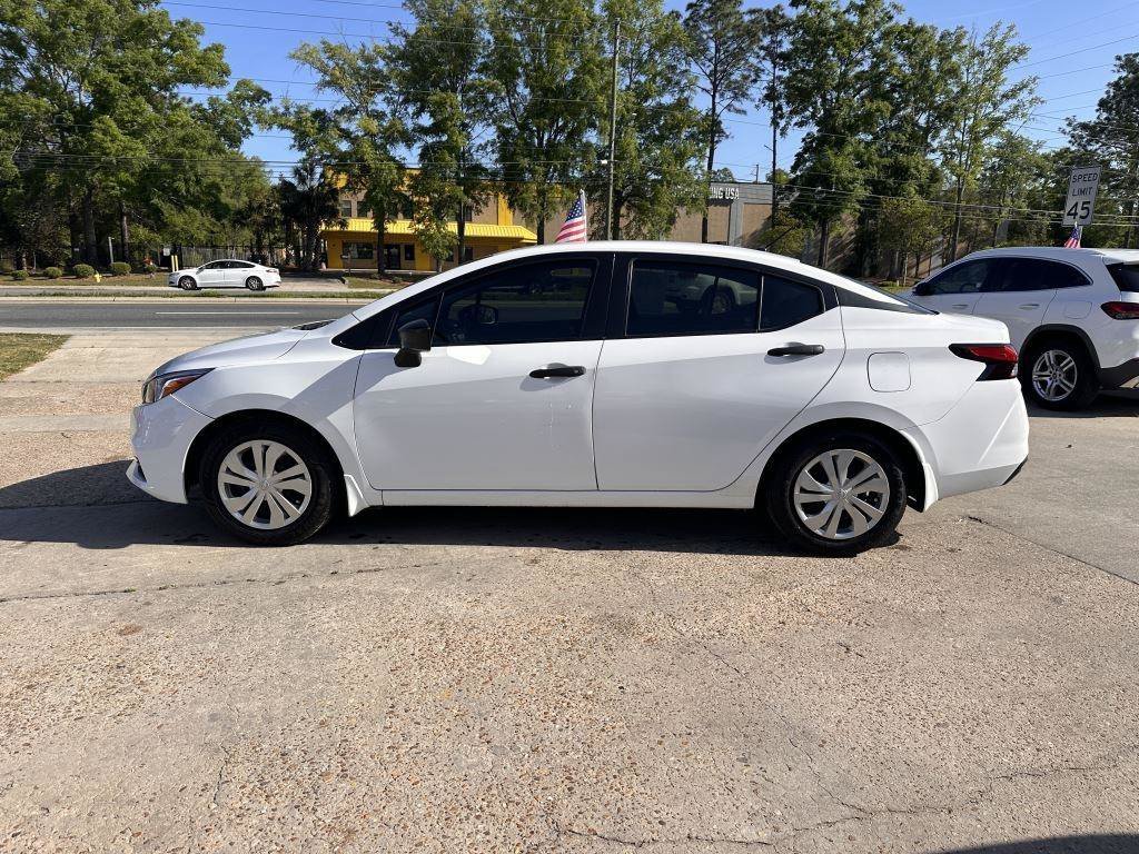 Used 2021 Nissan Versa S FWD image 8