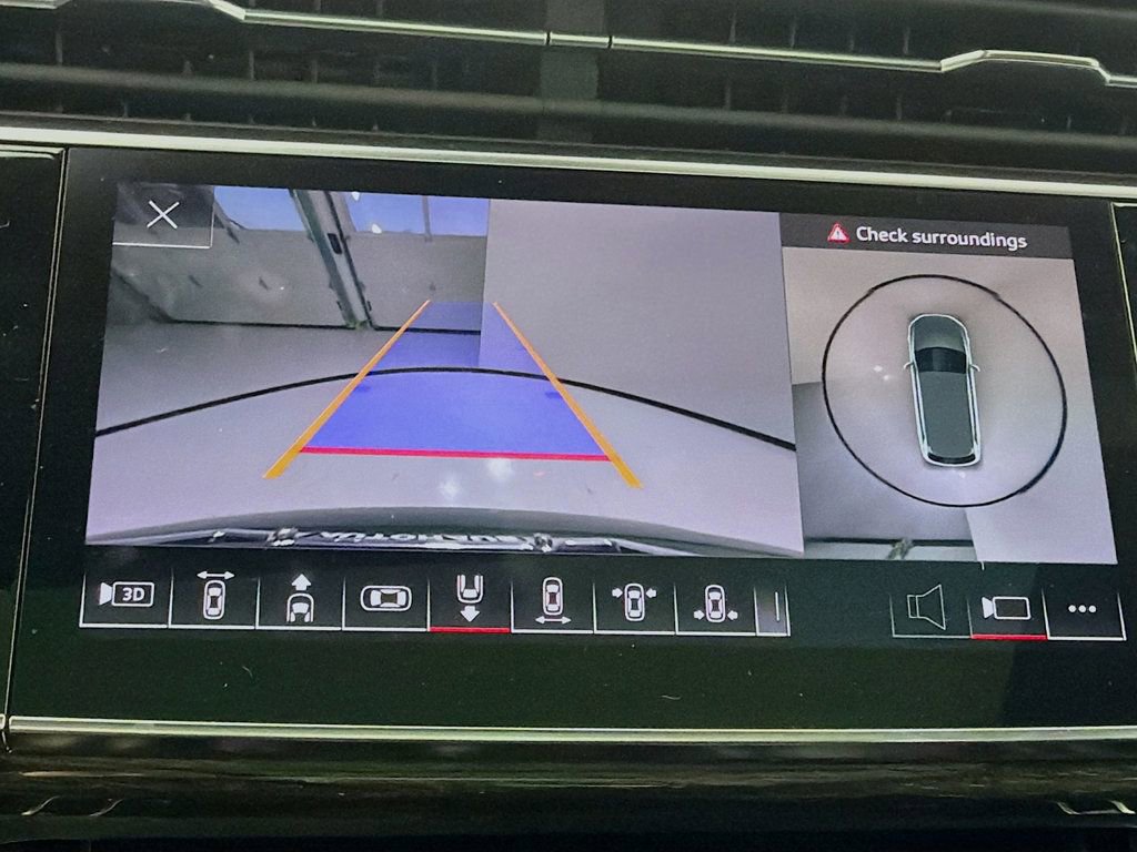 Used 2022 Audi Q7 3.0T Premium w/ Convenience Package image 14