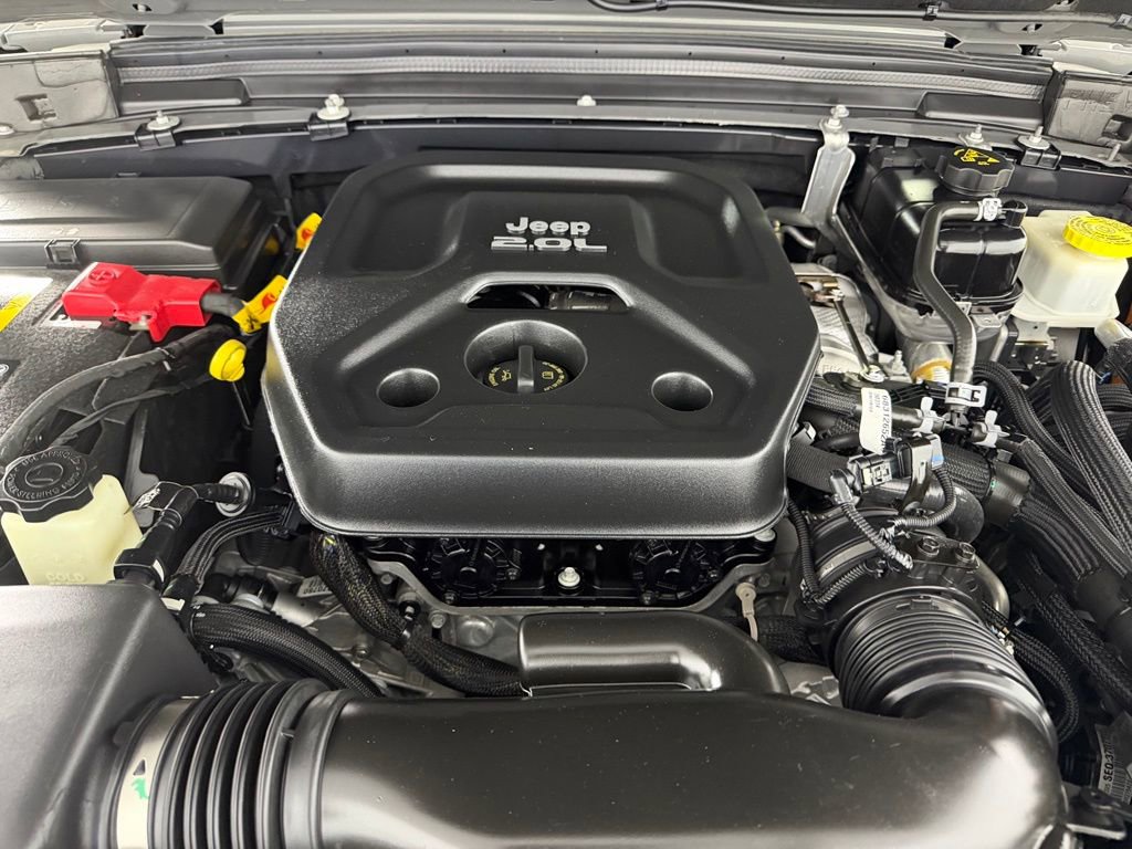 Used 2022 Jeep Wrangler Unlimited Sahara w/ Cold Weather Group image 37