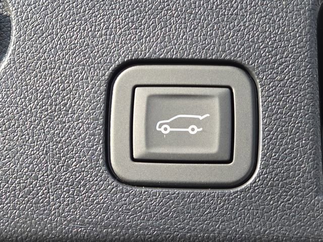 New 2026 Chevrolet Equinox LT w/ Convenience Package II image 8