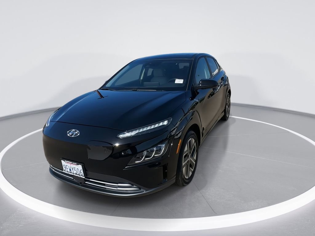 Used 2023 Hyundai Kona Limited w/ Cargo Package FWD image 7