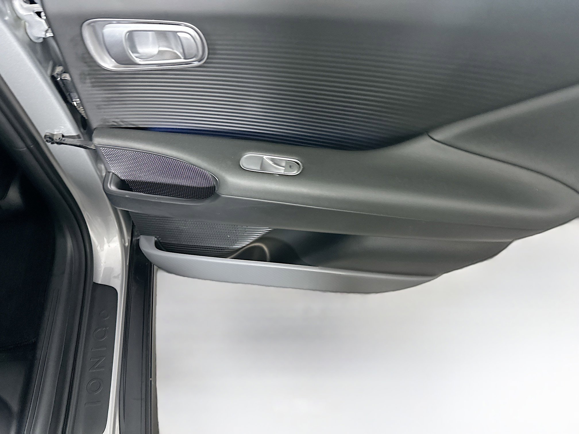 Used 2023 Hyundai Ioniq 6 SEL image 31