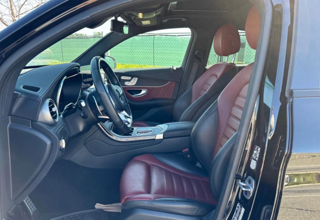 Used 2023 Mercedes-Benz GLC 43 AMG 4MATIC Coupe image 4