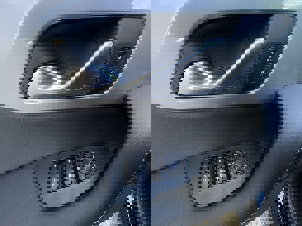 Certified 2025 Chevrolet Blazer LT w/ Midnight/Sport Edition FWD image 22