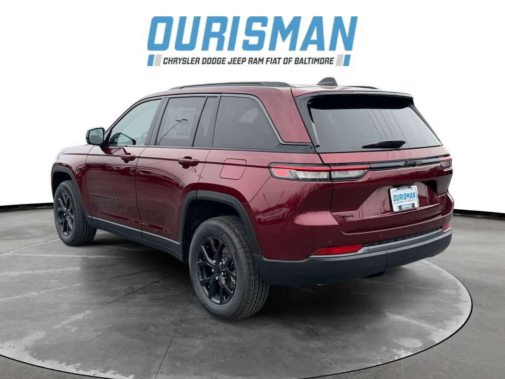 New 2026 Jeep Grand Cherokee Laredo image 4