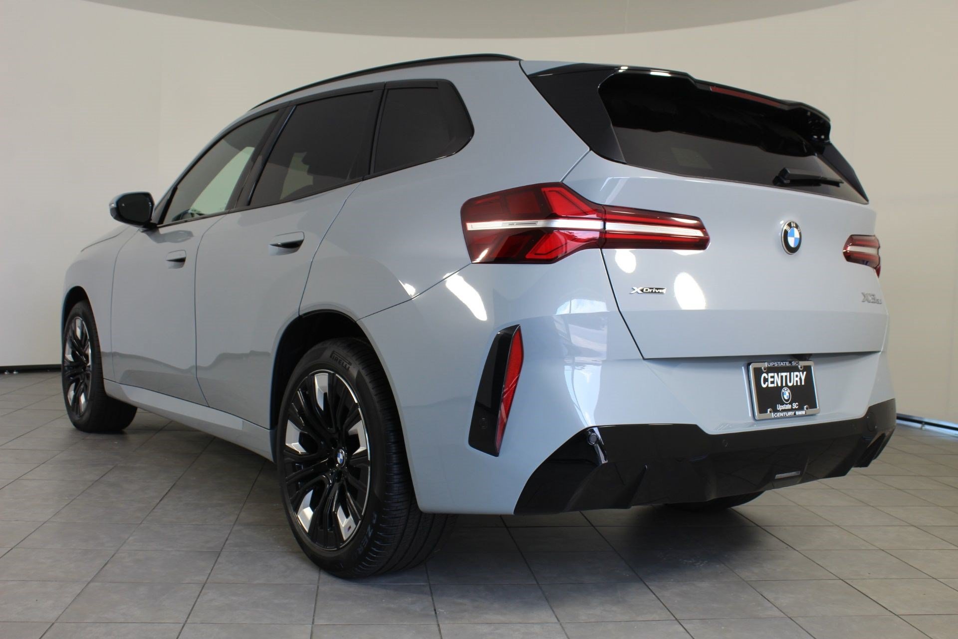Used 2026 BMW X3 xDrive30i w/ Premium Package AWD/4WD image 3