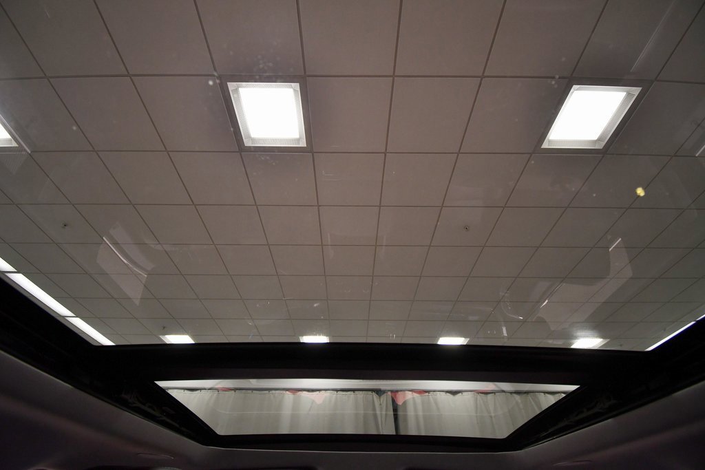 Used 2023 Ford F350 Lariat w/ Lariat Ultimate Package image 16