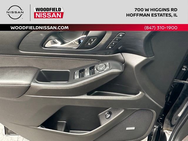 Used 2021 Chevrolet Traverse High Country w/ LPO, Floor Liner Package image 22