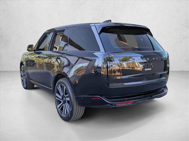 Used 2023 Land Rover Range Rover SE image 8