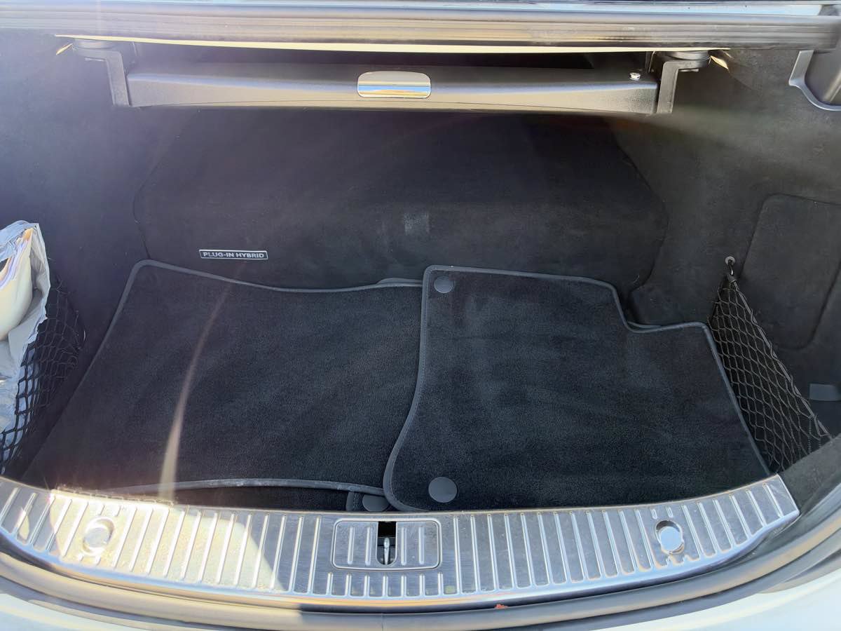 Used 2017 Mercedes-Benz S 550e image 17