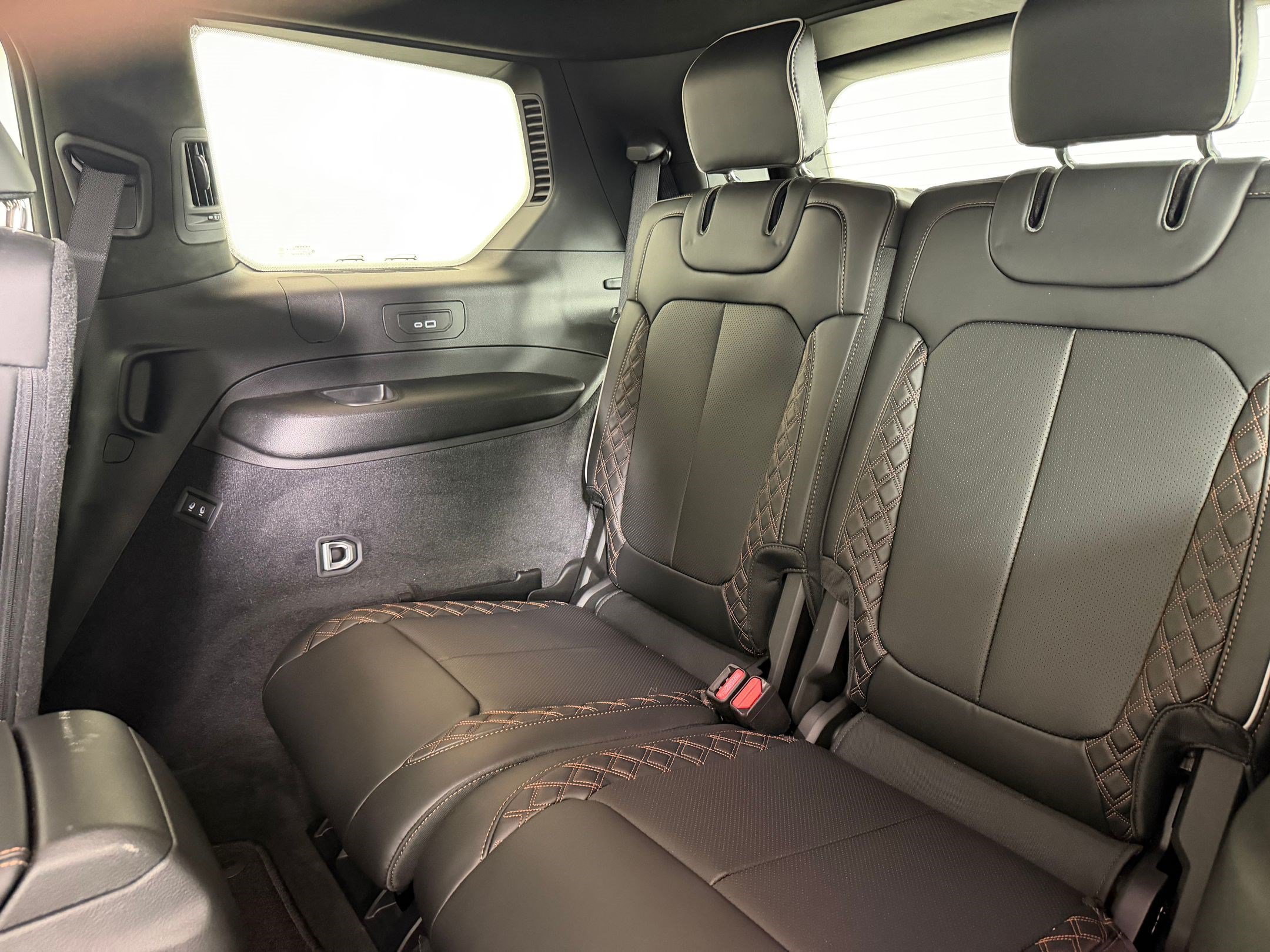 Used 2025 Jeep Grand Cherokee L Summit AWD/4WD image 30