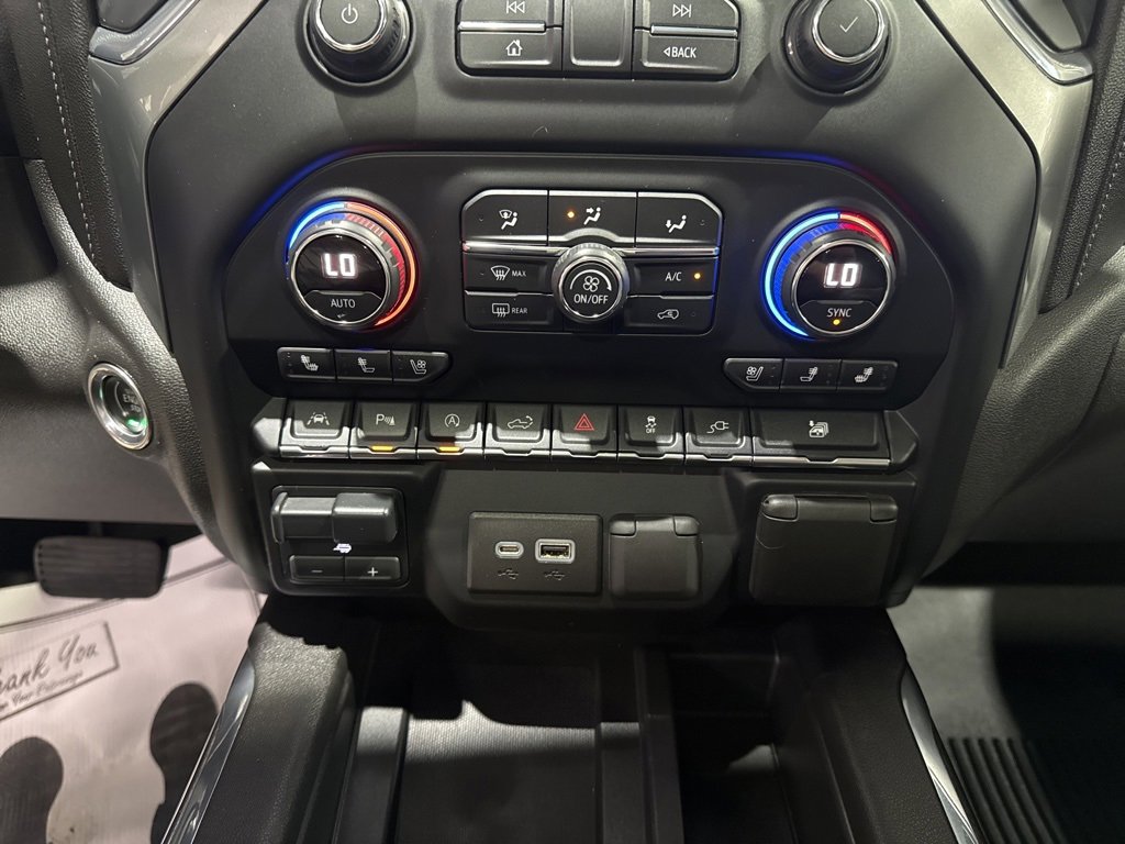 Used 2020 Chevrolet Silverado 1500 LTZ w/ LTZ Premium Package image 31