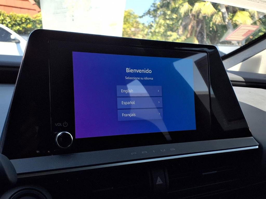 Certified 2026 Toyota Prius Plug-In Hybrid image 8