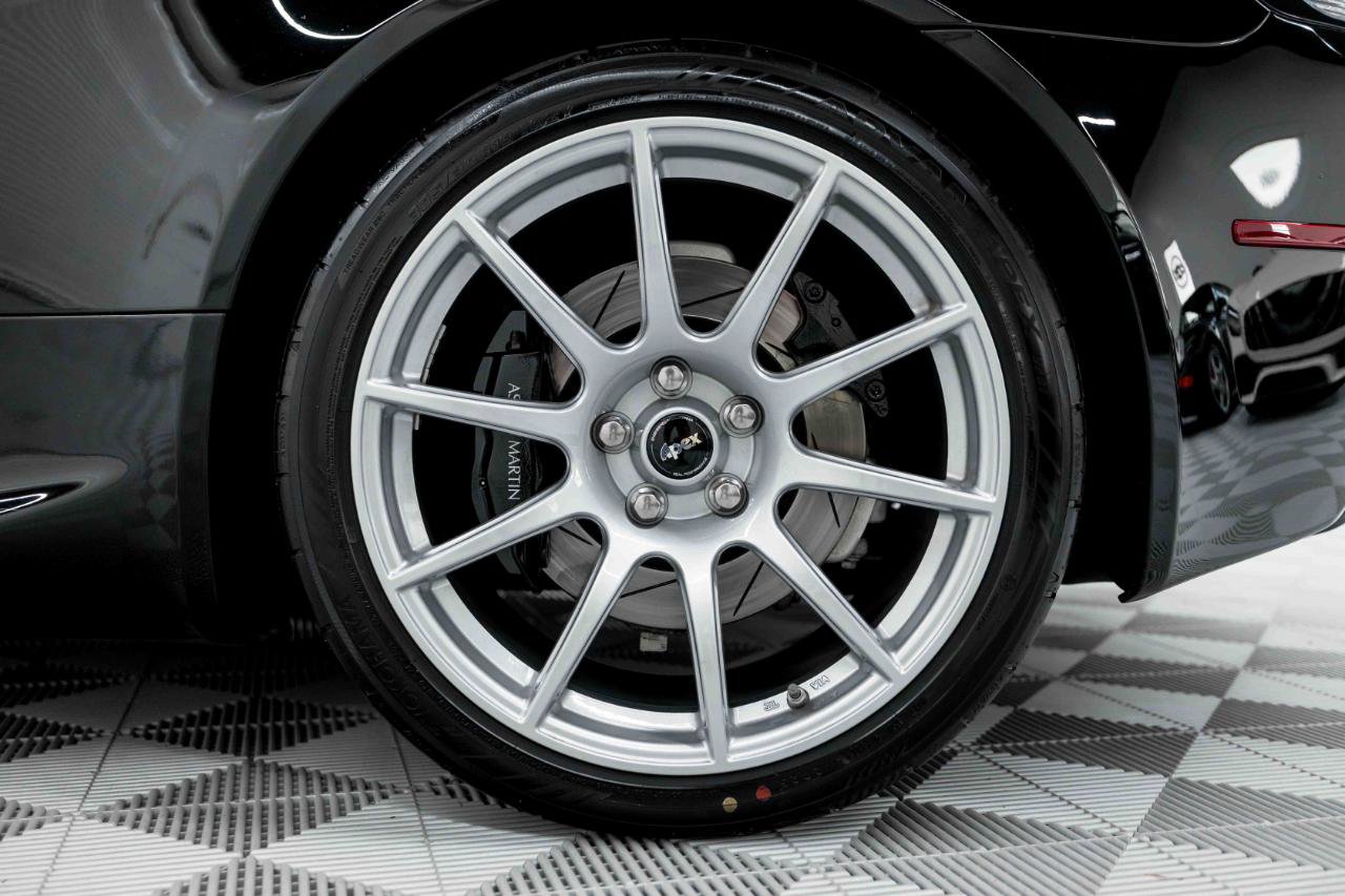 Used 2011 Aston Martin V8 Vantage N420 image 40