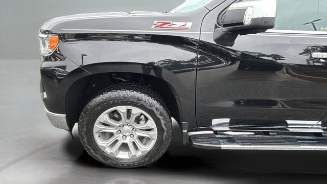 Used 2024 Chevrolet Silverado 1500 LTZ w/ Technology Package image 33