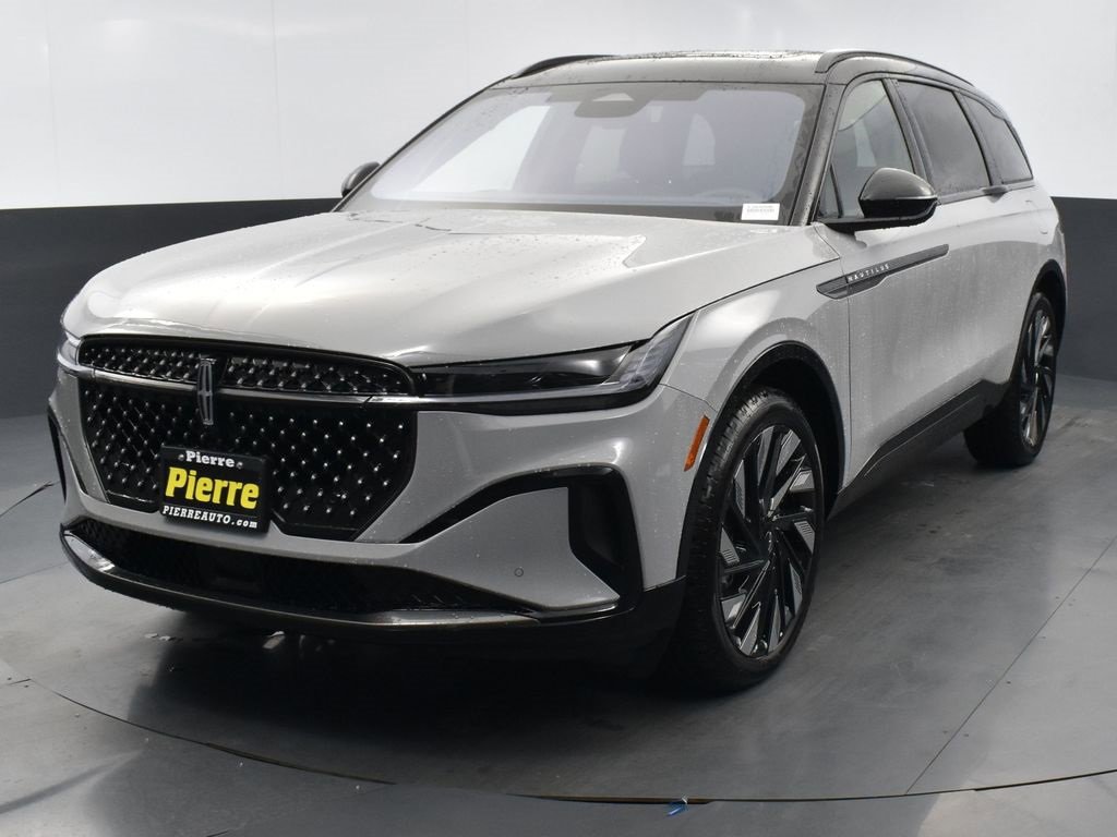 New 2026 Lincoln Nautilus Reserve w/ Jet Appearance Package image 1