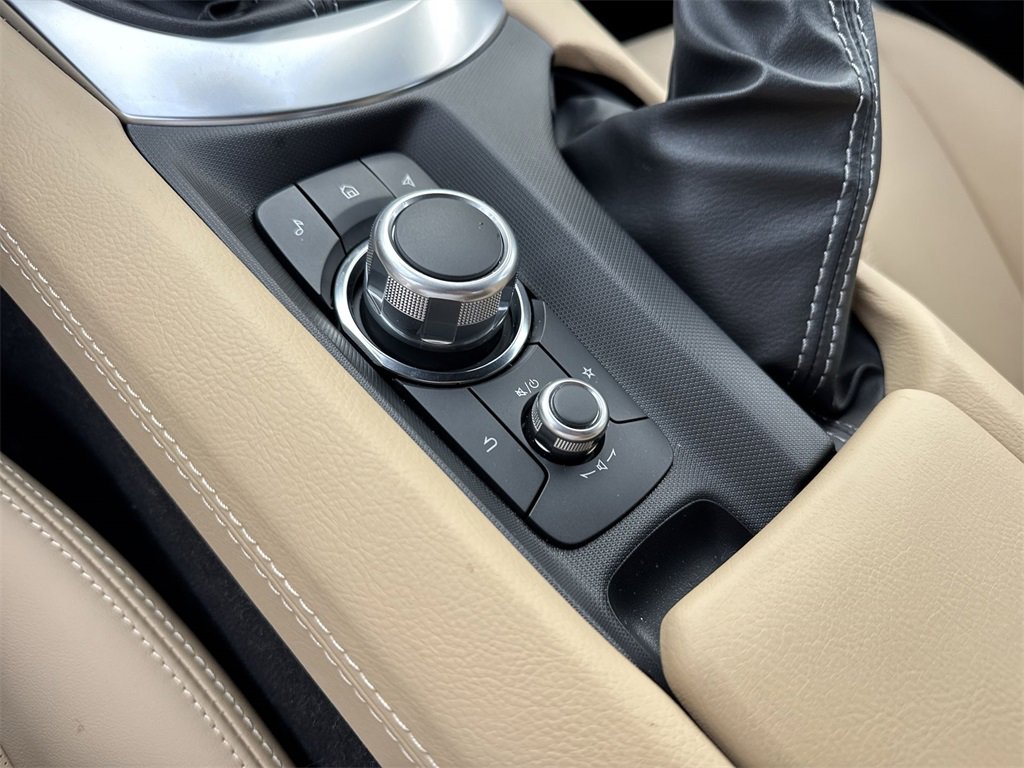 Used 2024 MAZDA MX-5 Miata Grand Touring w/ Weather Package image 54