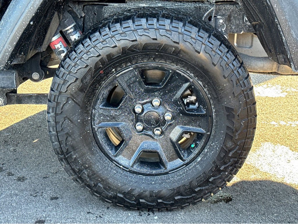 Certified 2022 Jeep Gladiator Mojave w/ LED Lighting Group image 7