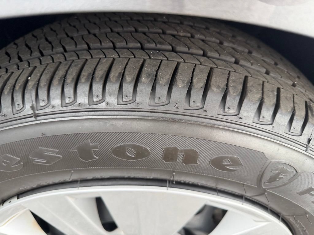 Used 2025 Nissan Sentra S FWD image 7