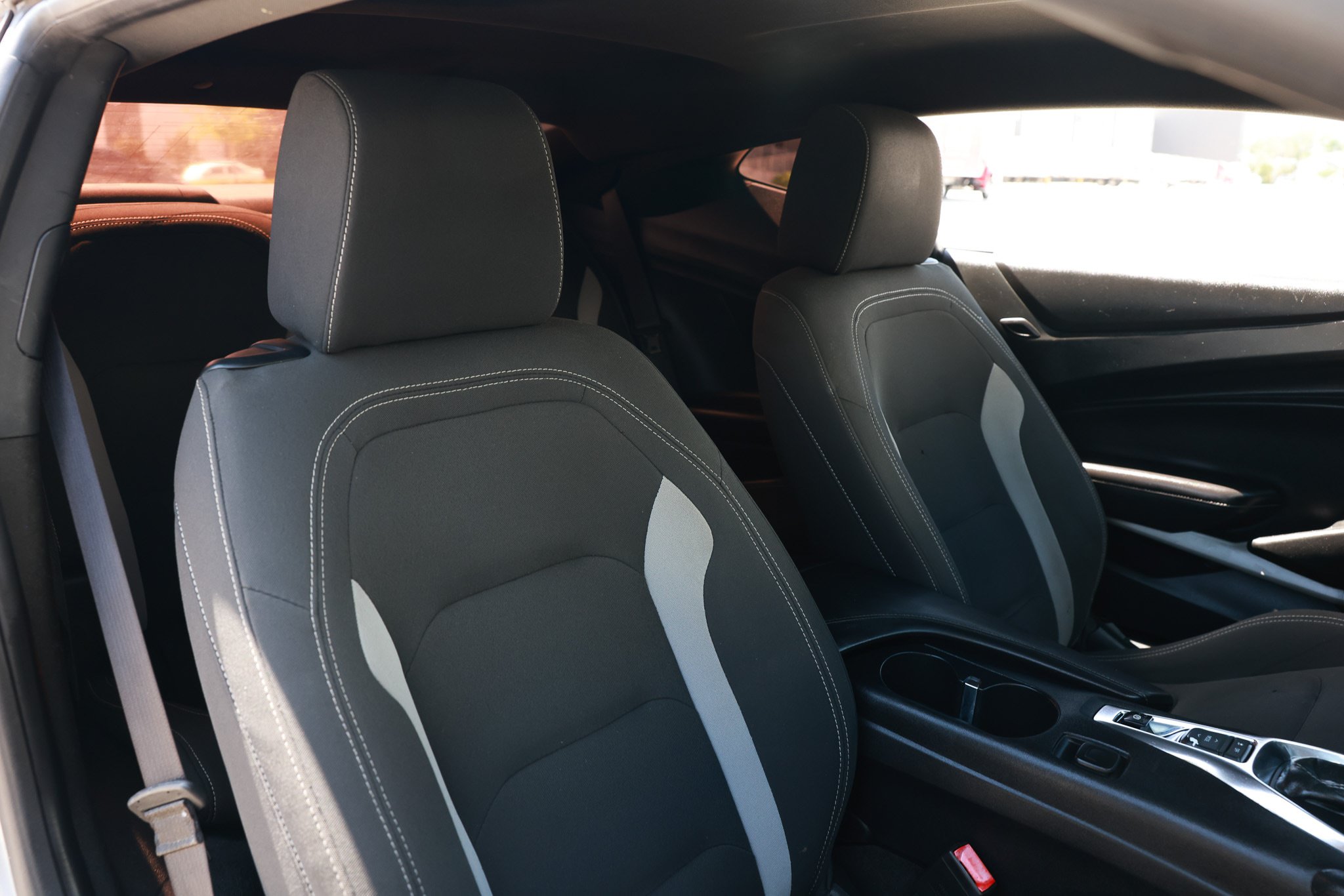 Used 2019 Chevrolet Camaro LT RWD image 20