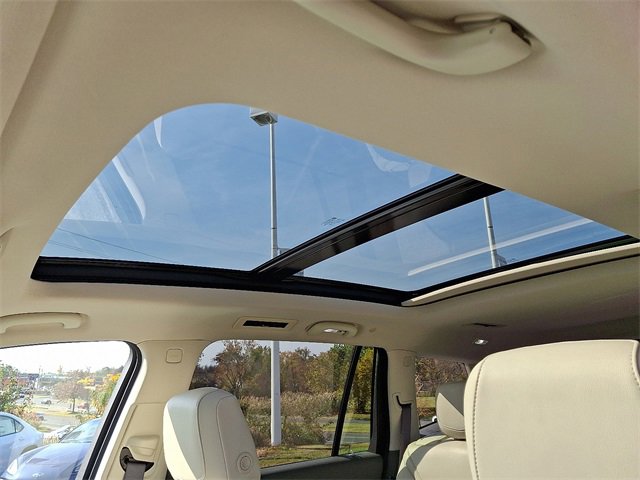 Used 2020 Cadillac XT6 Premium Luxury image 14