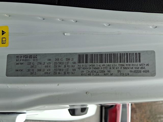 Used 2020 Jeep Wrangler Unlimited Sahara image 32