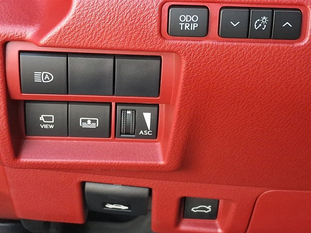 Used 2023 Lexus IS 500 w/ Accessory Package 2 image 25