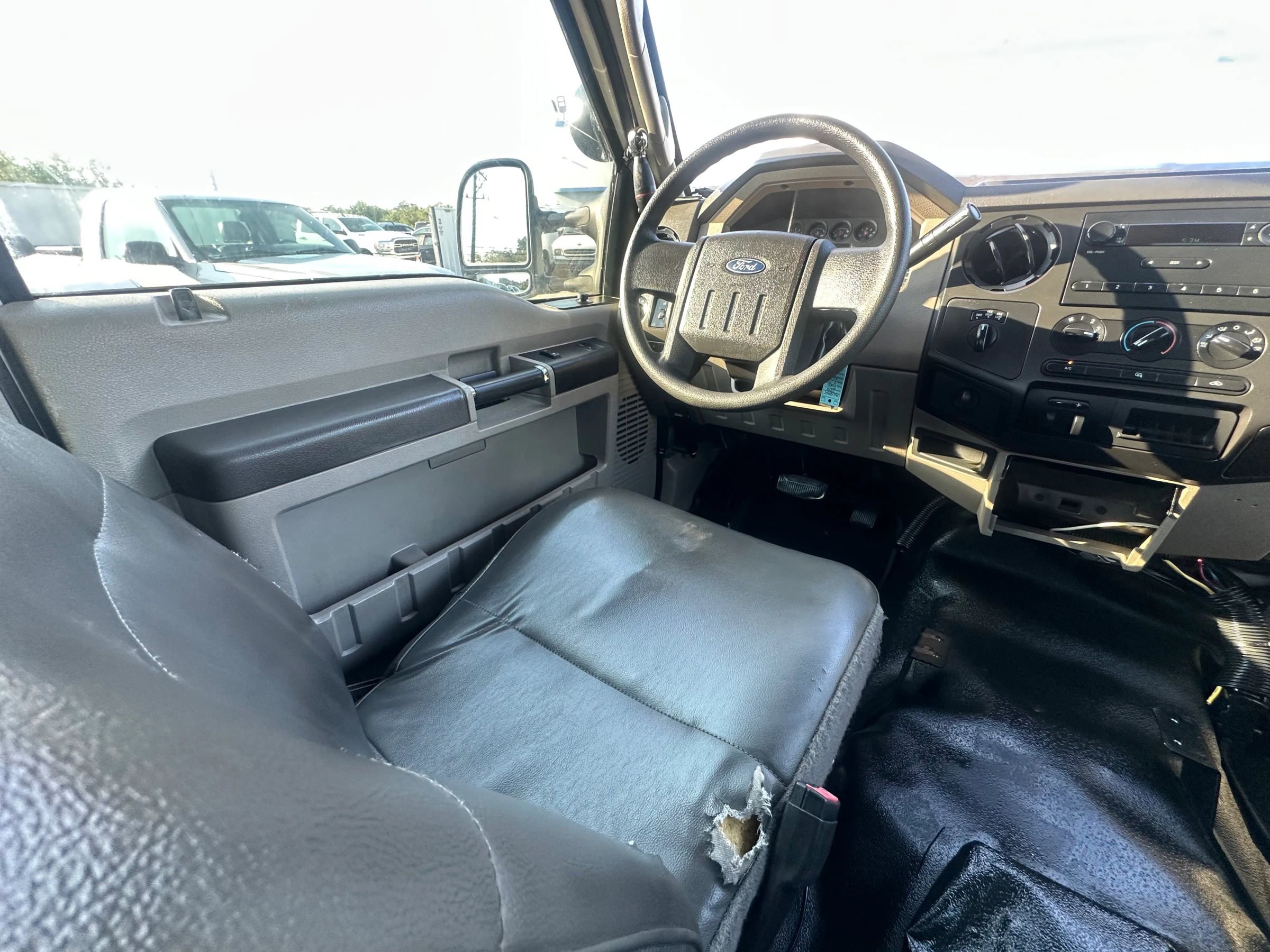 Used 2009 Ford F250 XL AWD/4WD image 13