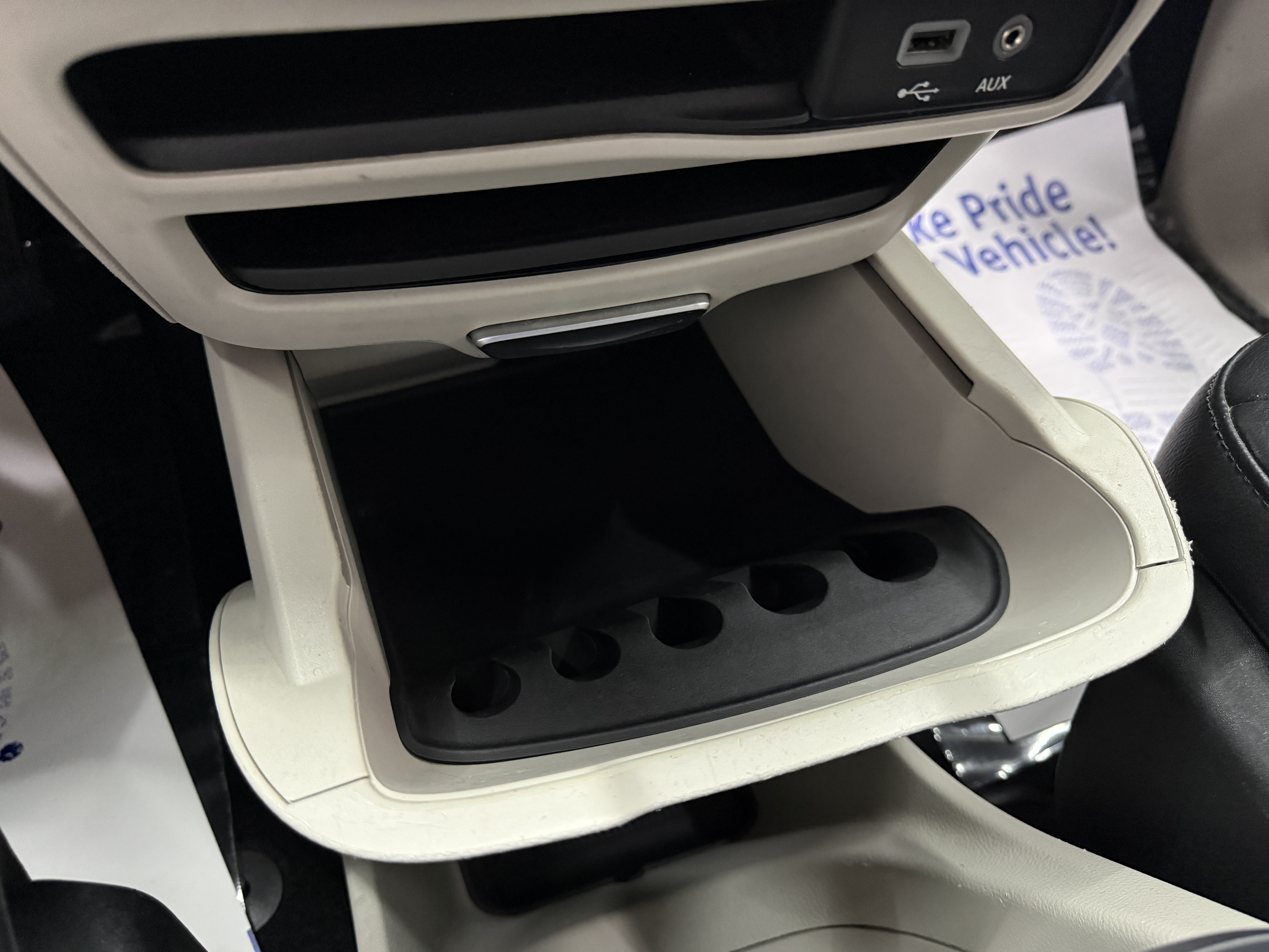 Used 2018 Chrysler Pacifica Touring-L w/ Advanced Safetytec Group FWD image 21