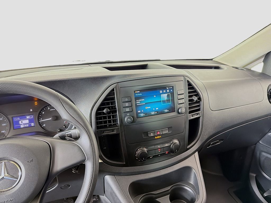 Used 2022 Mercedes-Benz Metris image 17