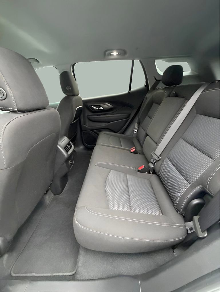 Used 2023 GMC Terrain SLE w/ Driver Convenience Package AWD/4WD image 16