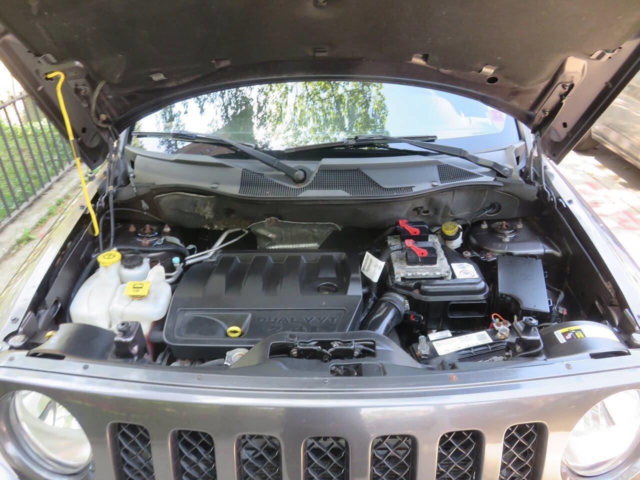 Used 2015 Jeep Patriot Sport w/ Power Value Group AWD/4WD image 33