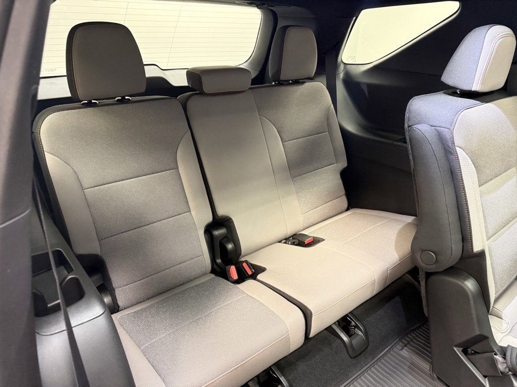 New 2026 Chevrolet Traverse LT w/ Sun and Wheel Package image 19