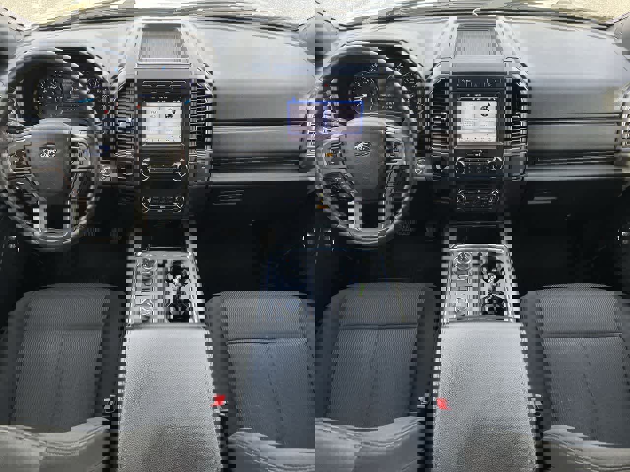 Used 2019 Ford Expedition XLT image 22