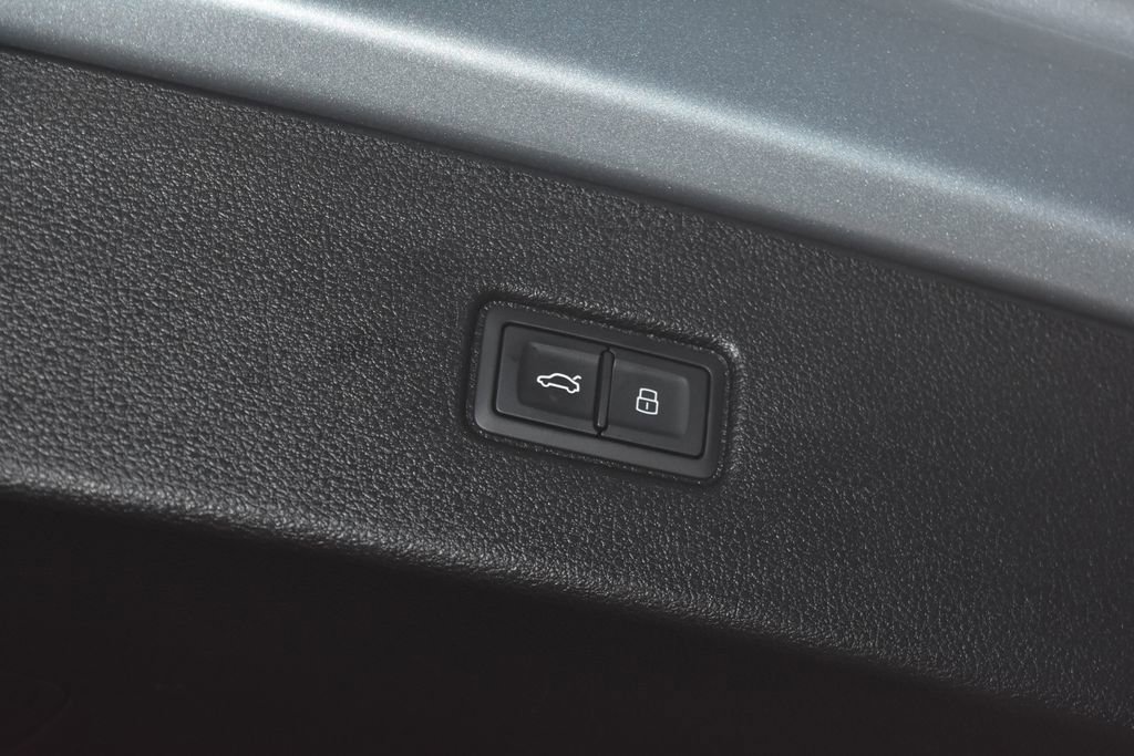 Used 2024 Audi Q7 2.0T Premium Plus image 33