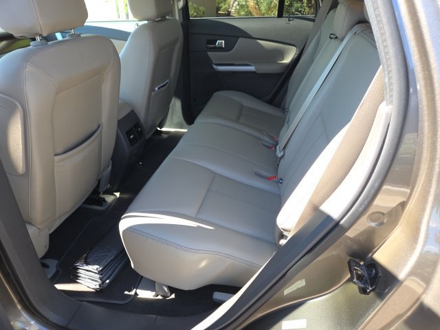 Used 2013 Ford Edge Limited AWD/4WD image 6