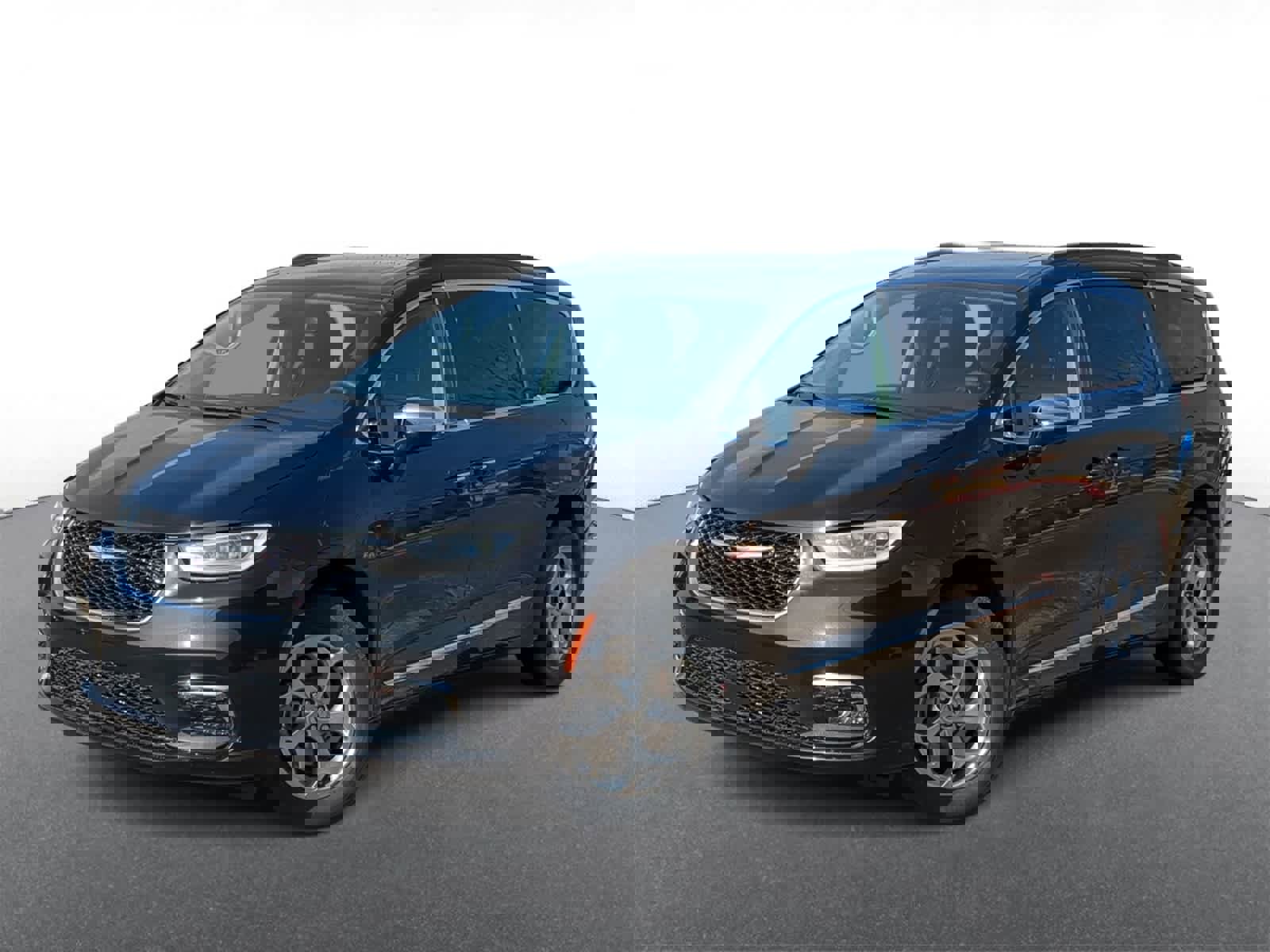 Used 2023 Chrysler Pacifica Limited image 1