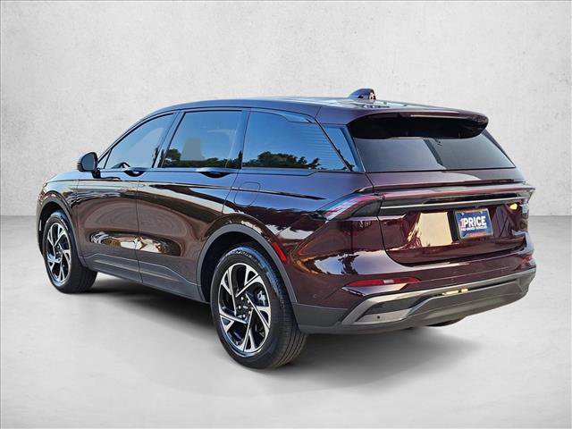 Used 2024 Lincoln Nautilus Premier w/ Jet Appearance Package image 8