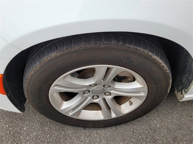 Used 2023 Dodge Charger SXT image 4