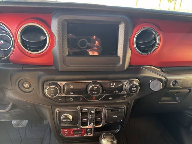 Used 2021 Jeep Gladiator Rubicon w/ Trailer Tow Package image 18