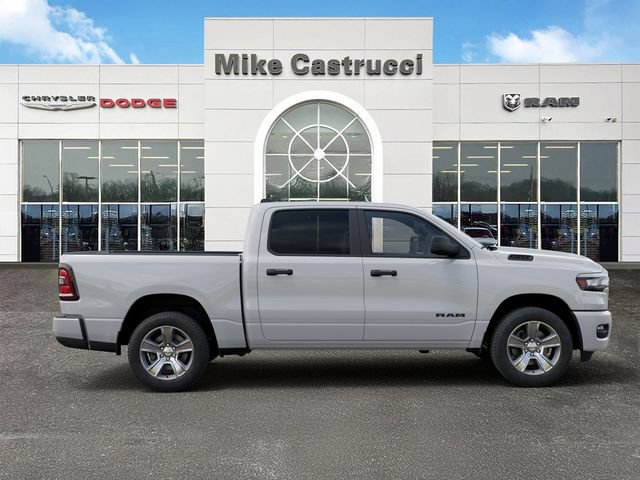 New 2026 RAM 1500 Express AWD/4WD image 21