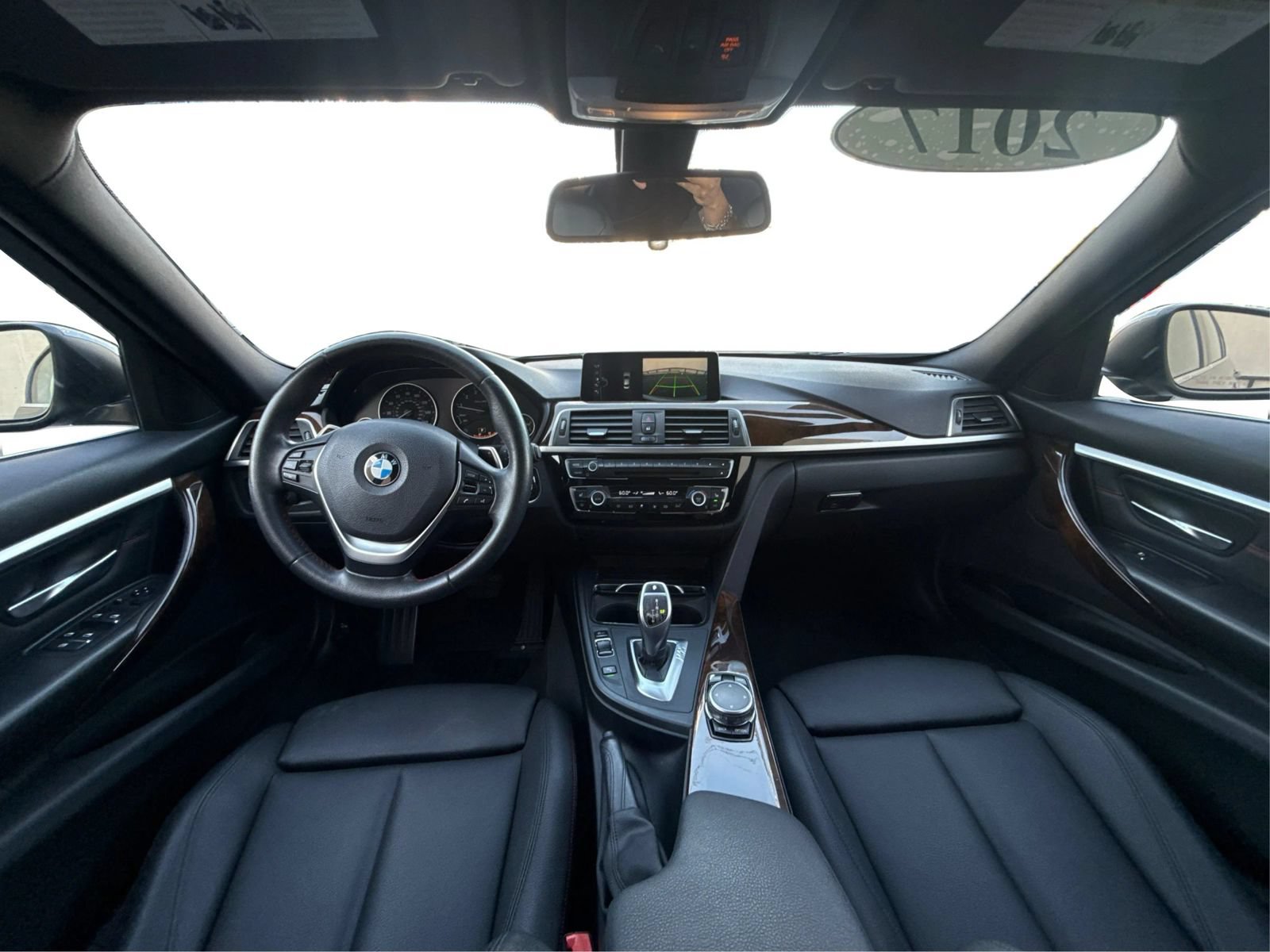 Used 2017 BMW 330i Sedan RWD image 23