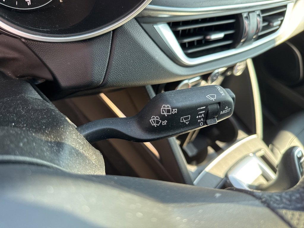 Used 2022 Alfa Romeo Stelvio Ti w/ Active Assist Plus Package image 33