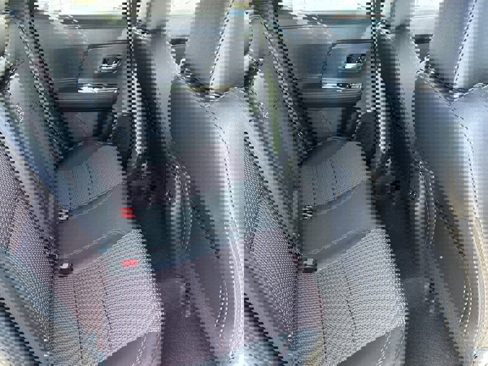 New 2025 Nissan Kicks SR image 14