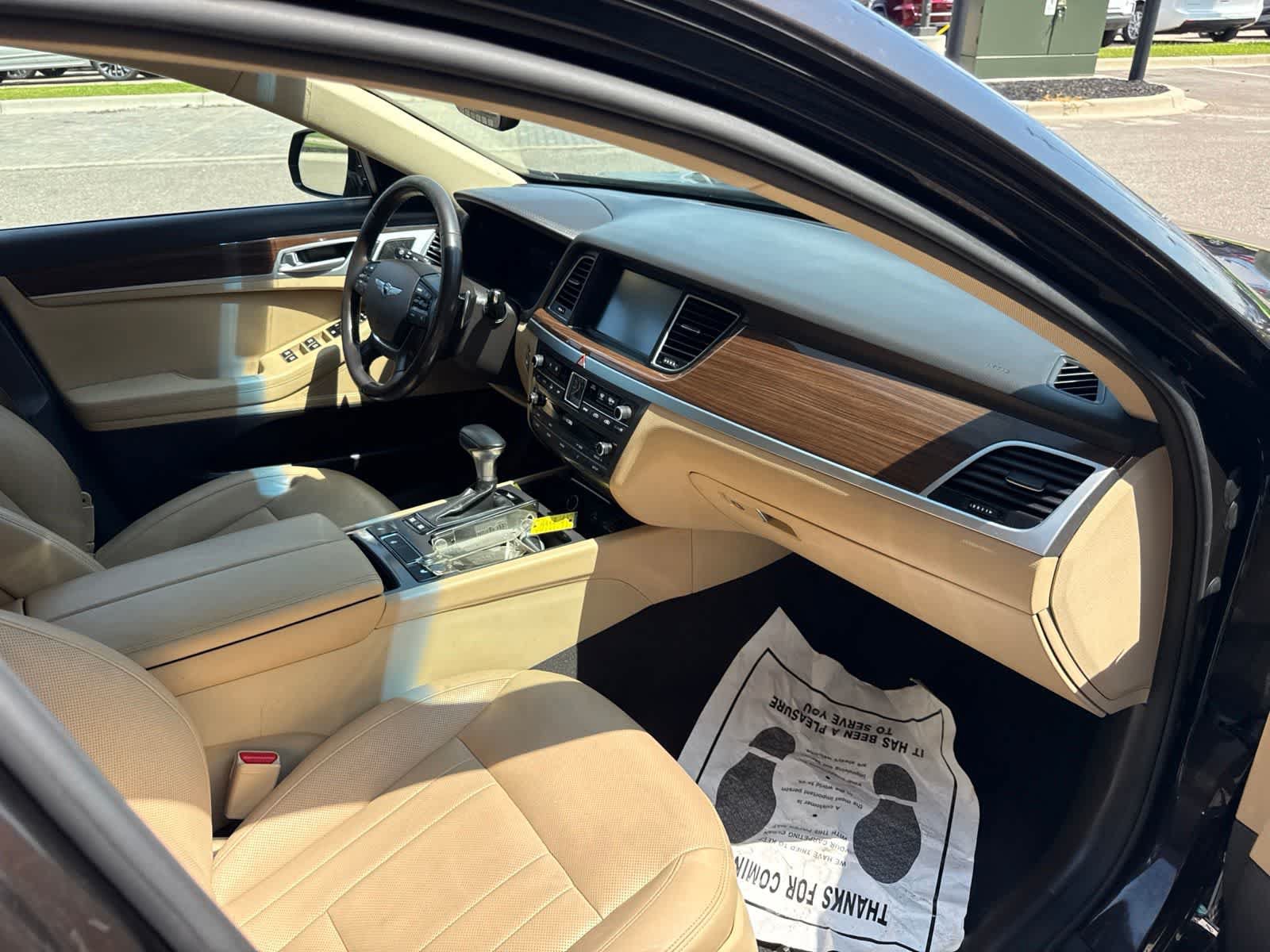 Used 2019 Genesis G80 3.8 AWD/4WD image 13