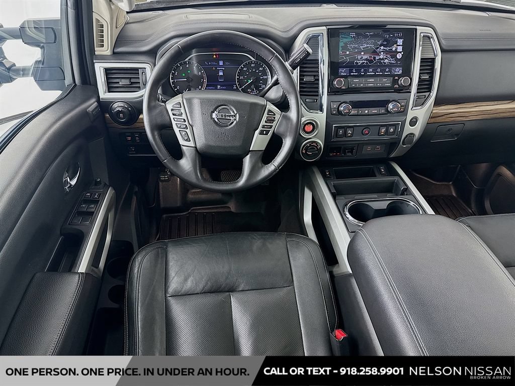 Used 2020 Nissan Titan SL w/ Moonroof Package AWD/4WD image 24