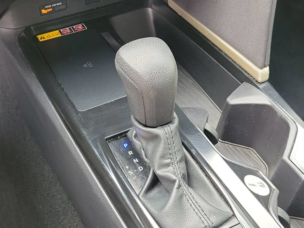 Used 2025 Toyota Camry LE FWD image 35