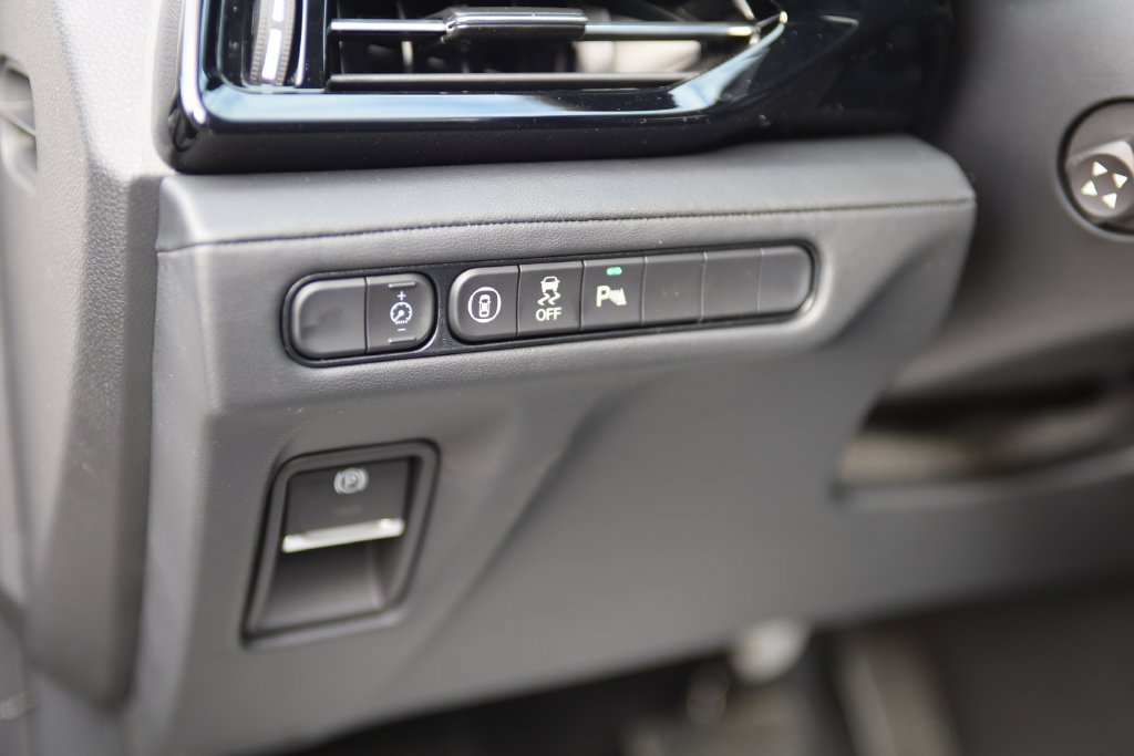 New 2026 Acura MDX w/ Technology Package FWD image 14