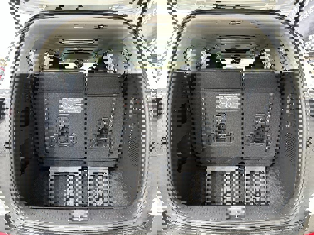 New 2026 Kia Carnival SX image 15